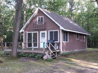 983 E McCork Rd, Idlewild, MI 49642