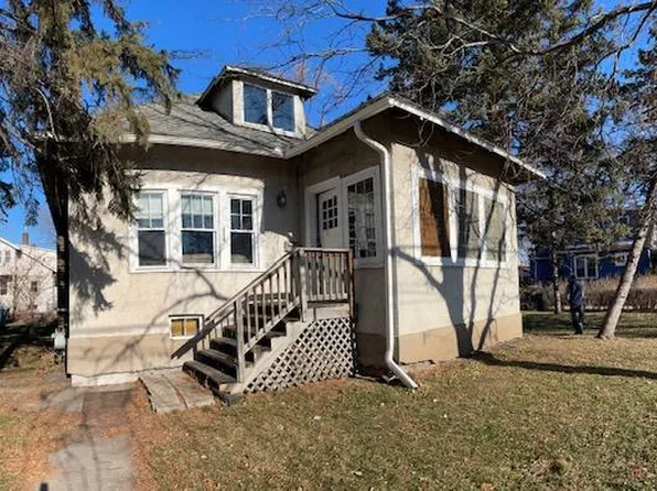 2009 Como Ave SE, Minneapolis, MN 55414