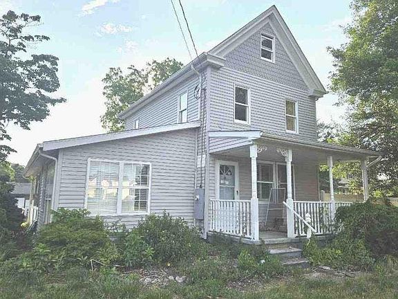 2nd image of 1149 Blue Bell Rd