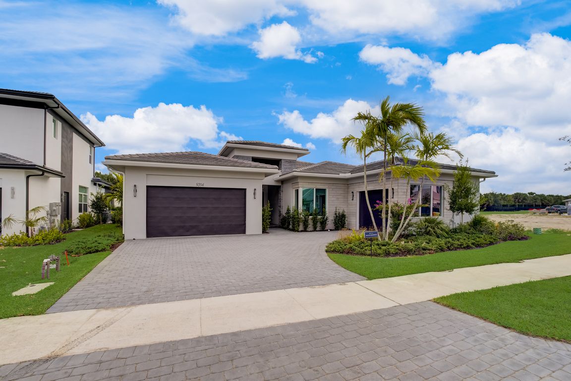 9204 Coral Isles Cir, Palm Beach Gardens, FL 33412 MLS RX10920799