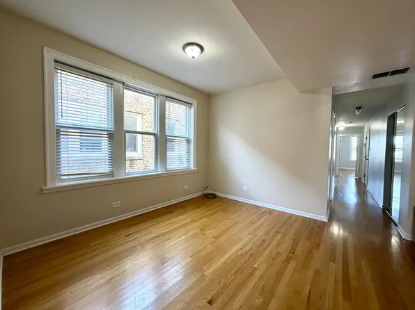 4113 W Lawrence Ave #3, Chicago, IL 60630