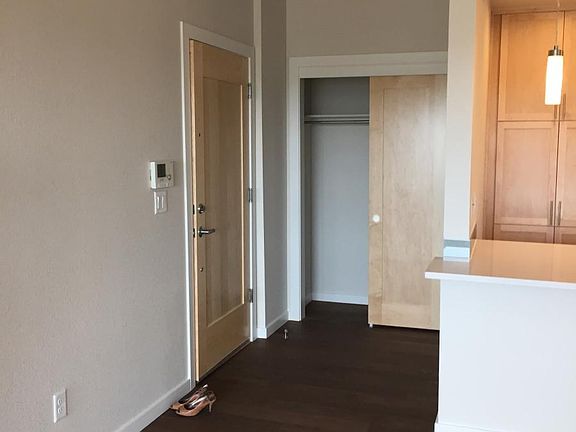 hallway to bedroom