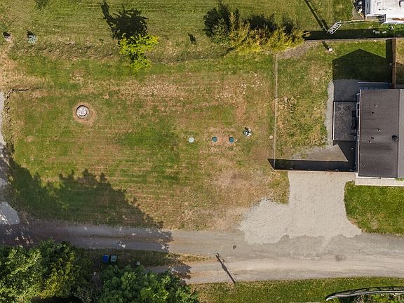 3rd image of 4219 S Cedar Mill Road