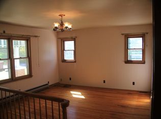 207 E Chestnut St APT 1, Johnson City, TN 37601