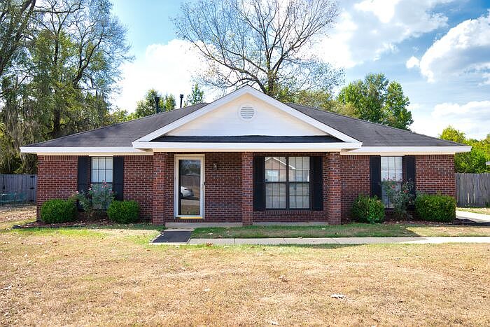 1st image of 5708 Sweet Meadow Dr
