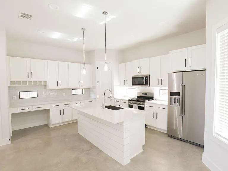 1309 Cometa St #1 — Photo 7