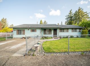 15651 SE Clinton Ct, Portland, OR 97236