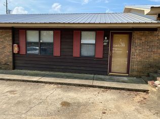 424 McCullars Ln APT 15, Oxford, AL 36203