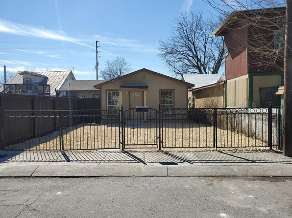 134 Albert St, San Antonio, TX 78207
