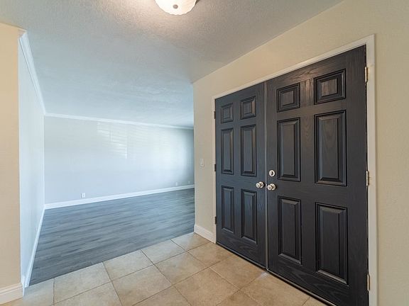 5th image of 1904 Wylie Dr