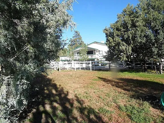605 N Spur Dr #B — Photo 15