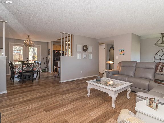 5th image of 4031 SE Knarr Cir