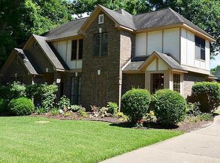 1111 Pioneer Dr, Richmond, TX 77406