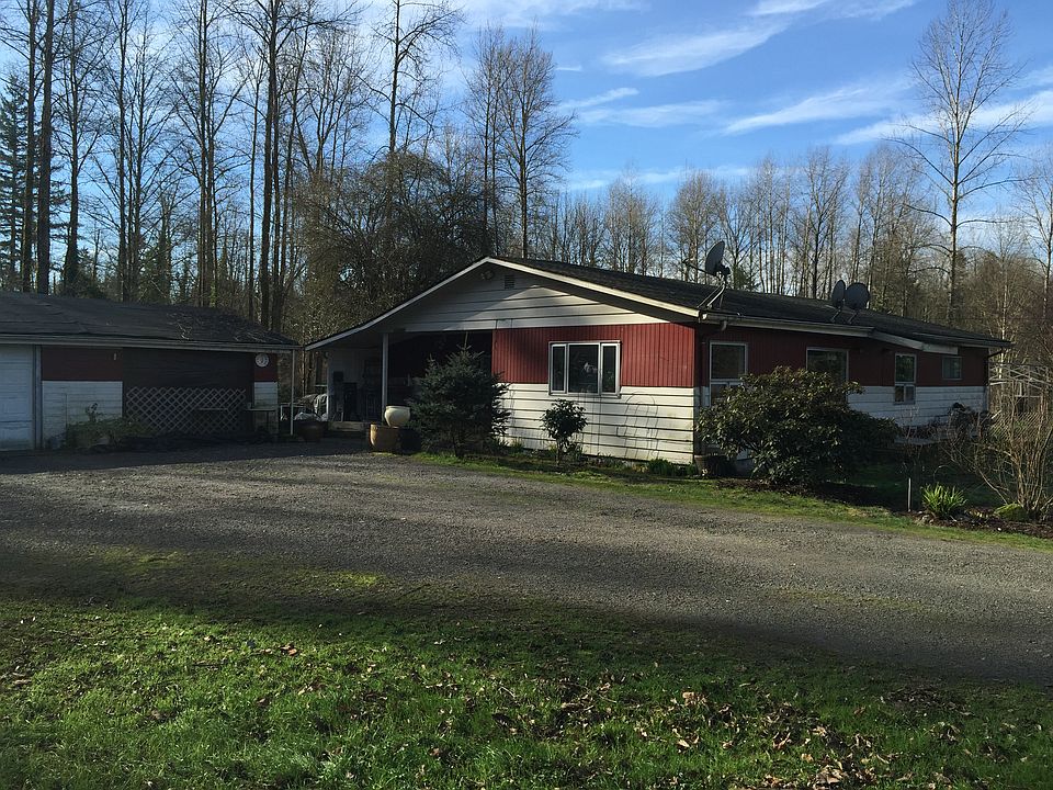 1st image of 19255 NE 136th St