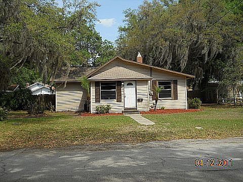 1st image of 907 Dakota Ave