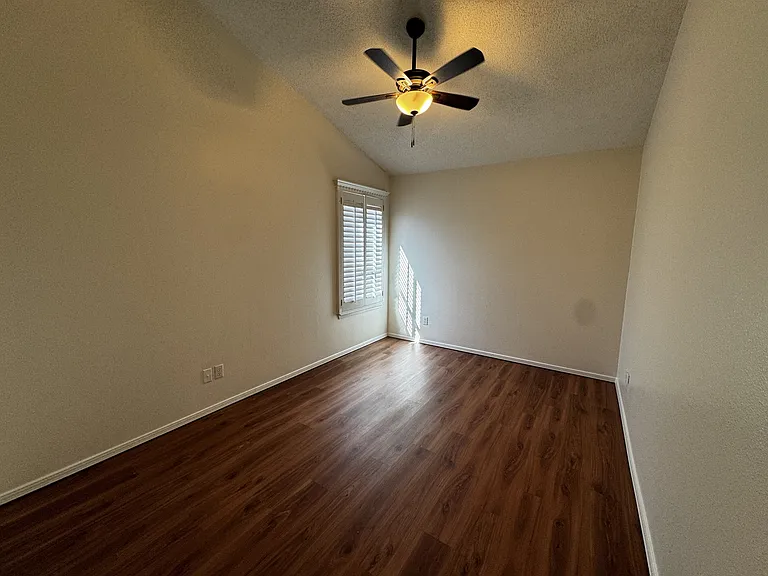 14344 Desert Shadow Dr — Photo 23