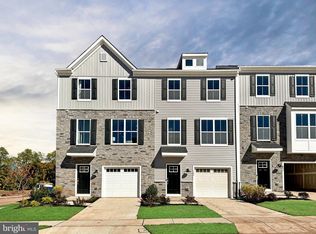 721 Peony Ln, Spring City, PA 19475