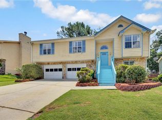 2246 Hampton Dr, Decatur, GA 30035
