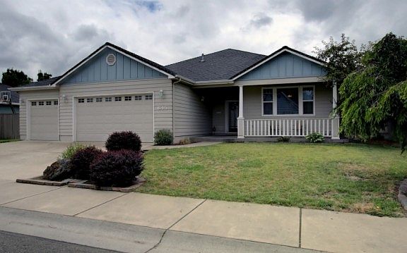 2nd image of 645 Meadowbrook Dr