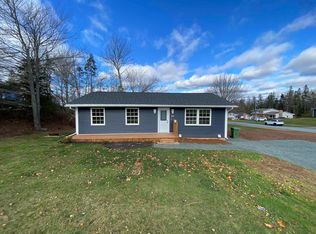 24 Montery Dr, Colchester, NS B2N 5S4
