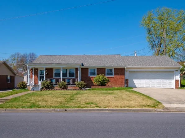 315 N Dogwood Dr, Harrisonburg, VA 22802