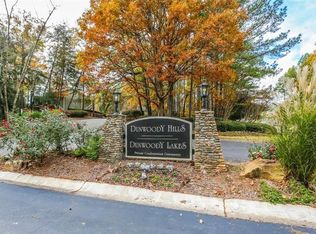 1001 Vicksburg Pl, Sandy Springs, GA 30350