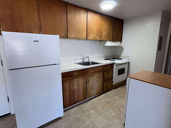 4th image of 1442 E 18th Ave APT 4