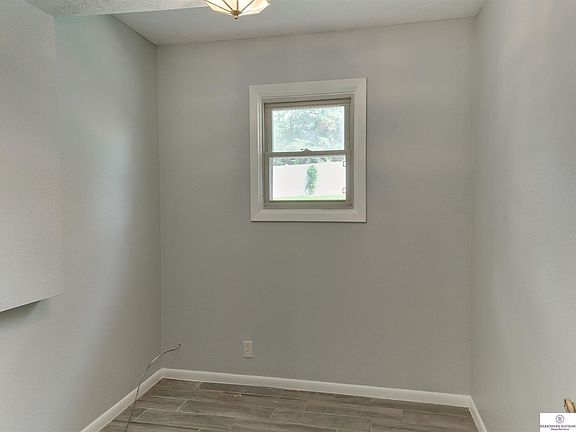 5th image of 1031 S 216th St