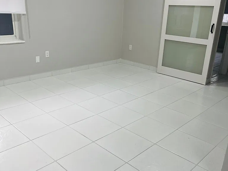2361 SW 27th St #2 — Photo 17