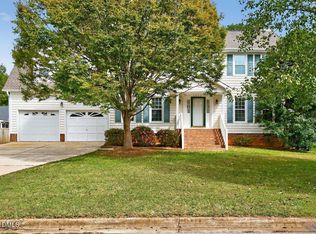 1003 Sunny Brae Ct, Apex, NC 27502