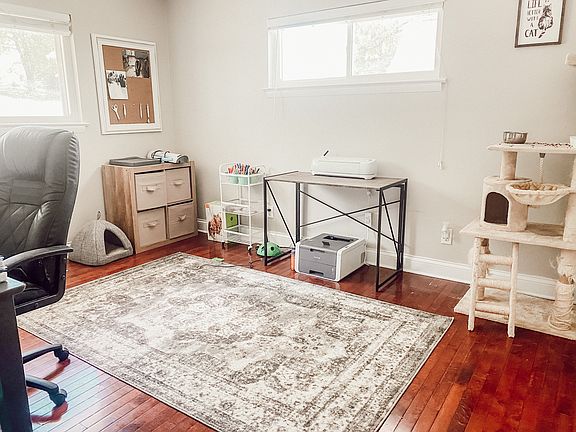 Office (bedroom 2) 