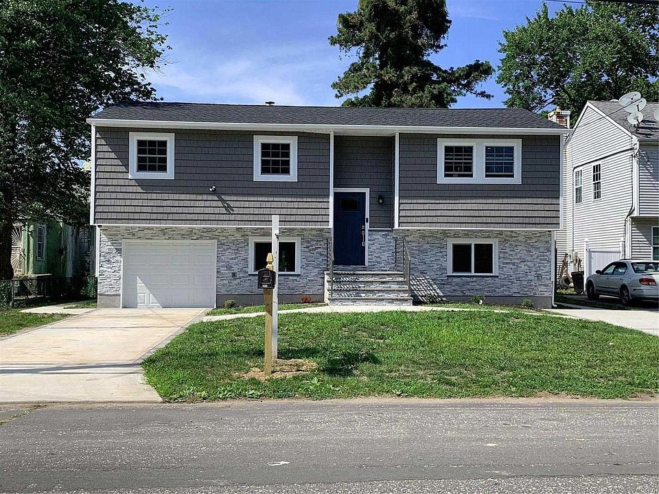 1st image of 100 Jefferson Ave