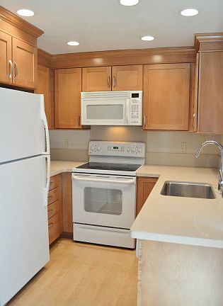 4th image of 200 Truckee Ln