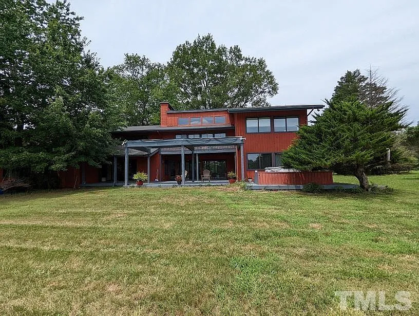 Building Photo - 10621 Rougemont Rd