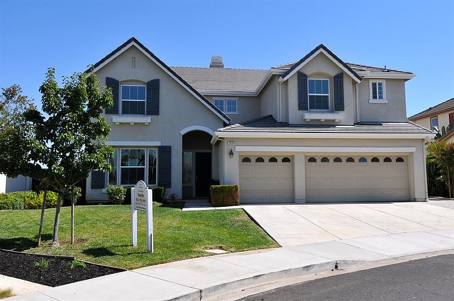 2nd image of 2838 Pristine Way
