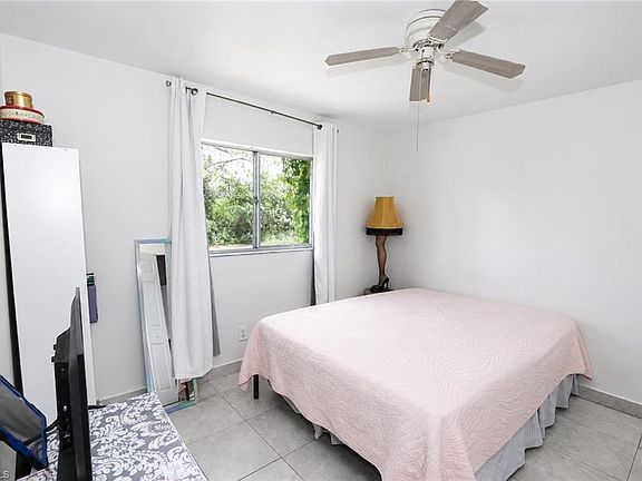 5th image of 2800/2802 Hawalaska ST