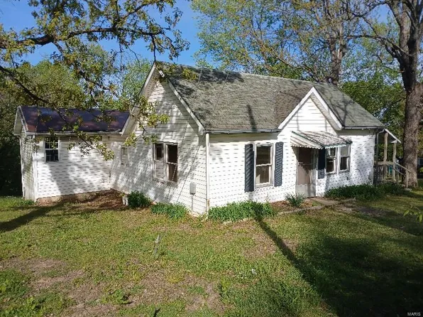 507 N 1st St, Steelville, MO 65565