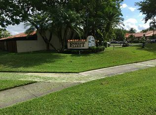 5921 SW 112th Way, Cooper City, FL 33330