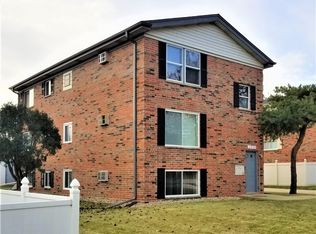21W185 Tee Ln, Itasca, IL 60143