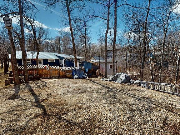 3rd image of 764 Ennis AVENUE