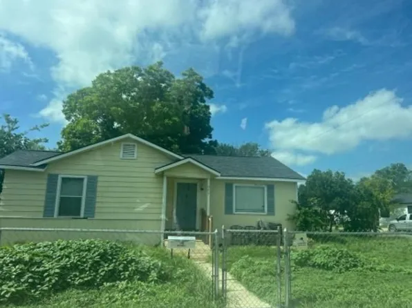 842 Hoover Ave, San Antonio, TX 78225