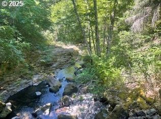 Oak Ridge Rd, White Salmon, WA 98672