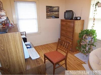 5th image of 1134 Van Buren Ave