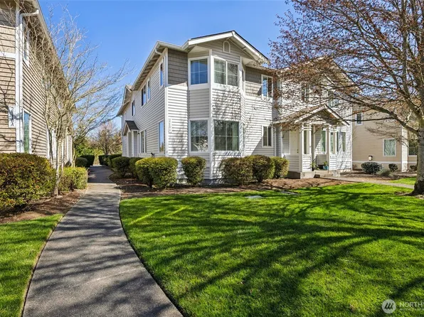 2280 Simmons Street Unit A, Dupont, WA 98327