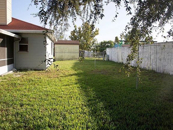 3rd image of 220 Jalapa Dr