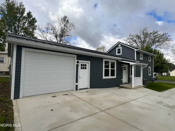 479 N 5th St, Upper Sandusky, OH 43351