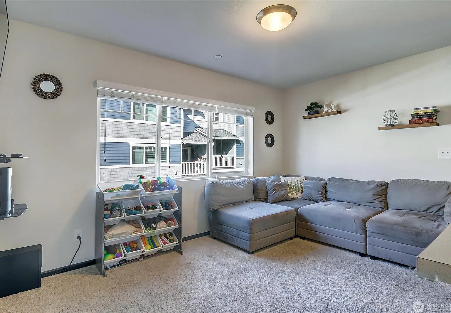 3 bed, 2.5 bath, 1248 sqft, $2,500 — Photo 3