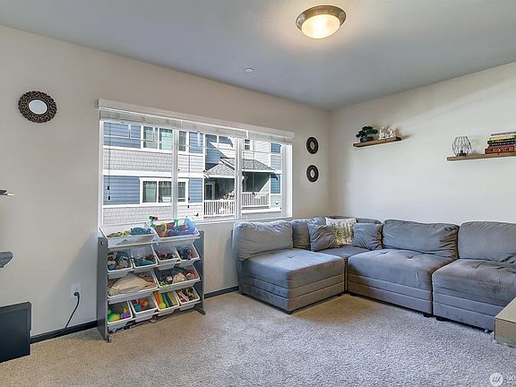 3rd image of 5841 Highway Pl
