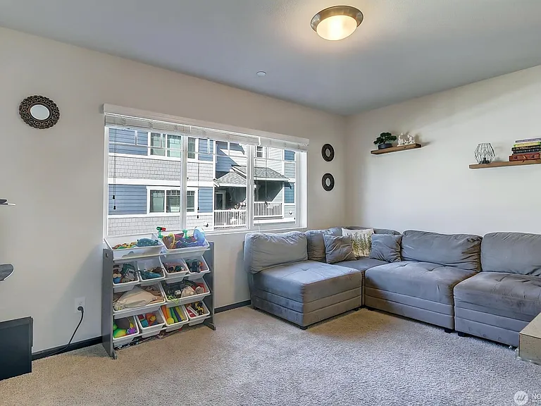 5841 Highway Pl — Photo 3