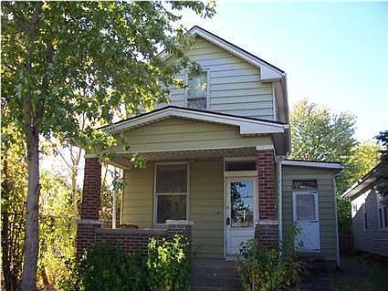 1st image of 1316 W Missouri St